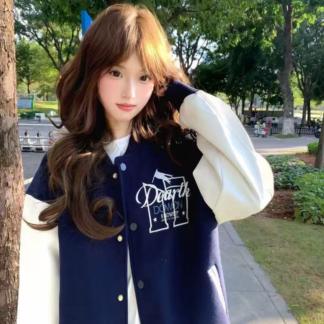 城堡刺绣美式高街情侣夹棉加厚棒球服夹克外套