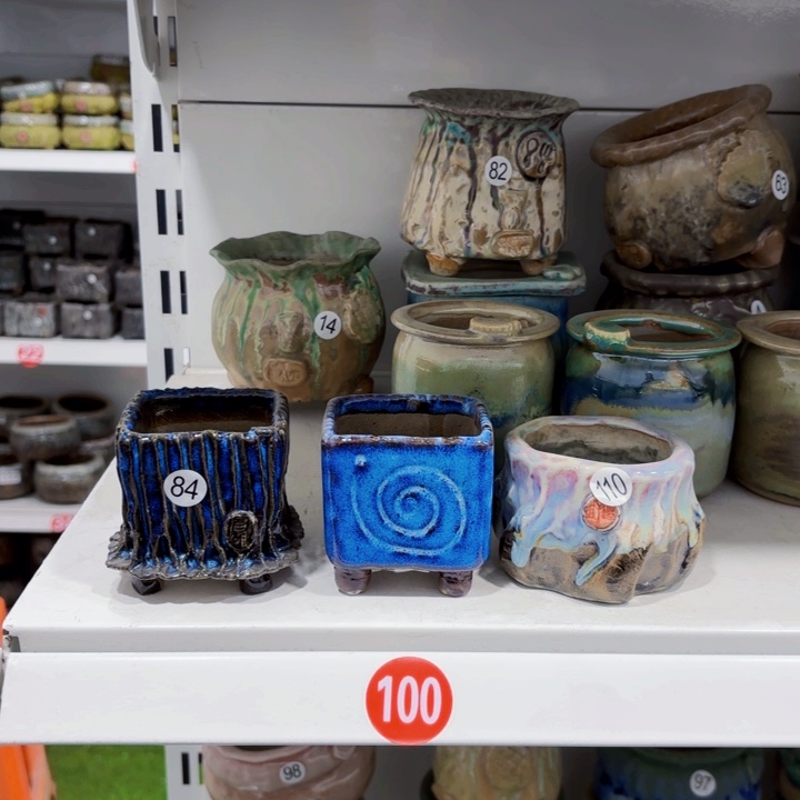 椰****e内扣了我一个月的工资和