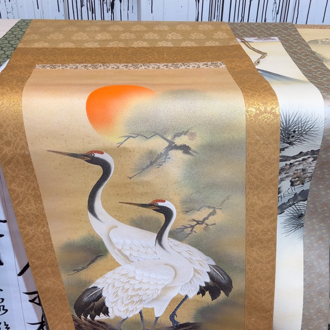 香***一有机玻璃精品回流老家具字画