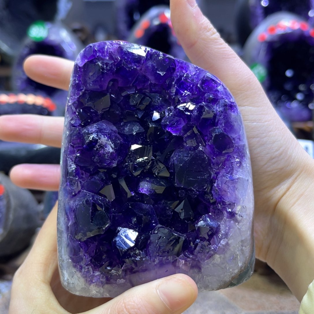 紫晶摆件未镶嵌紫水晶