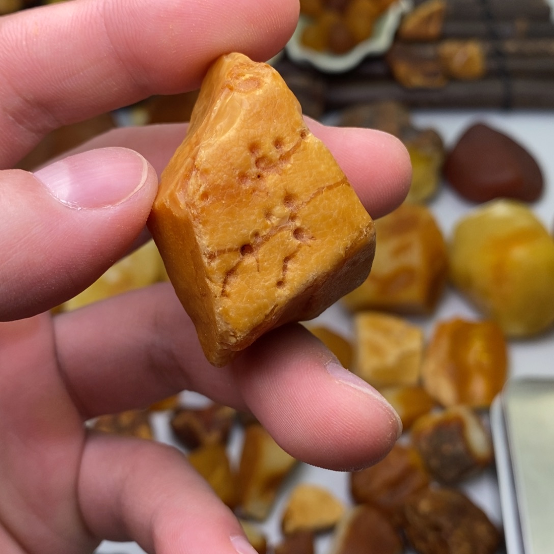 定制琥珀天然蜜蜡
