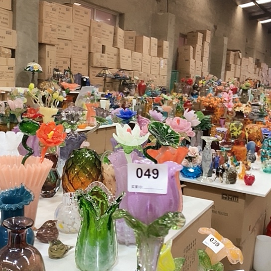 琉璃花瓶高50厘米宽6厘米