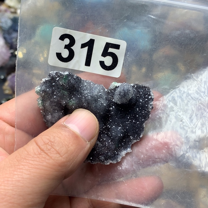 牛***多水晶未镶嵌珠宝半成品315