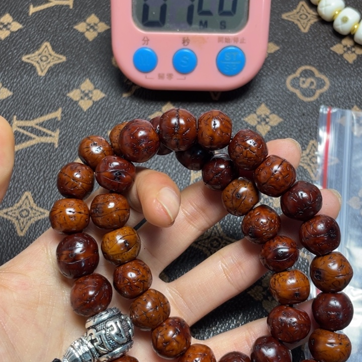 ****弹藏式风格设计风格