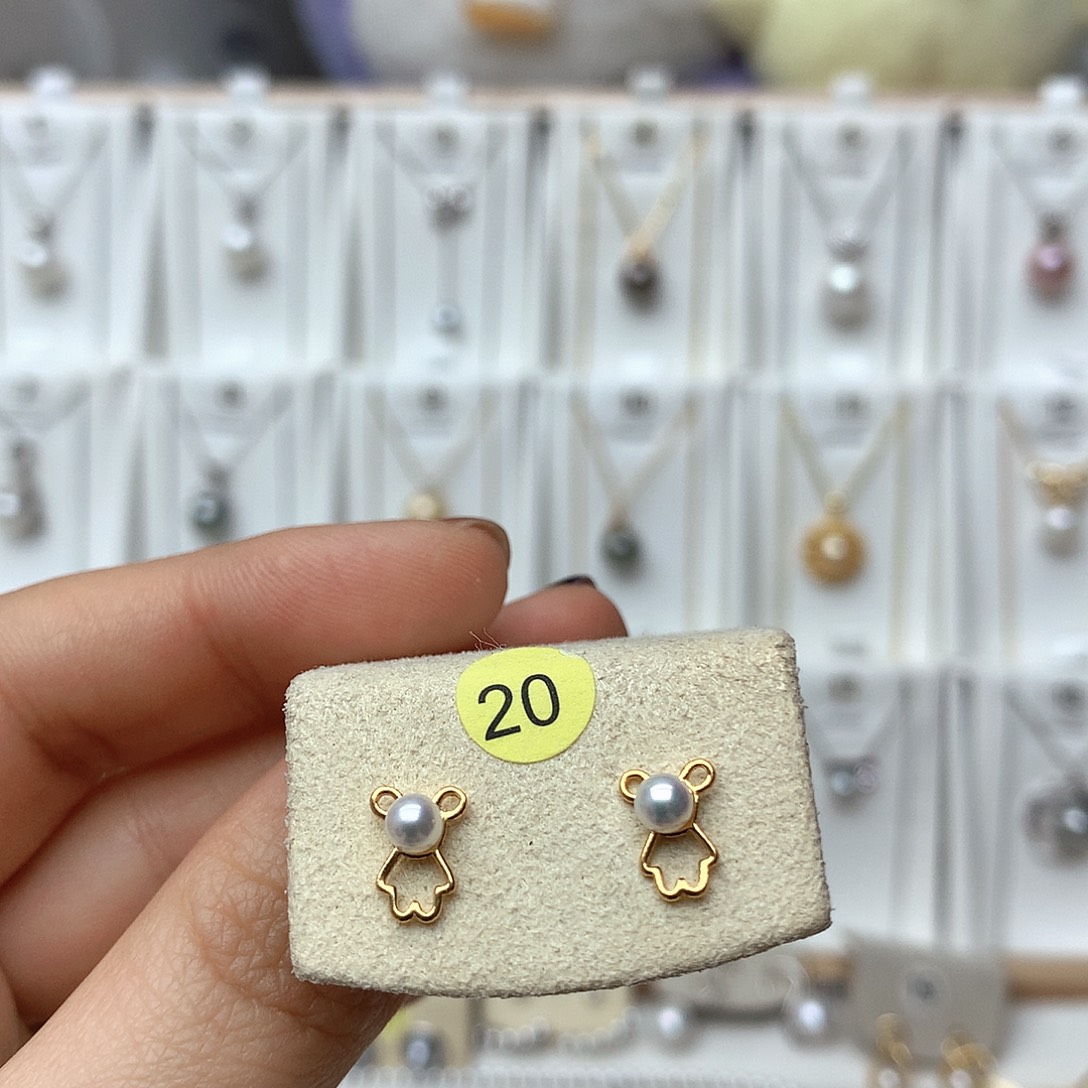 银S925镶嵌耳饰淡水珍珠