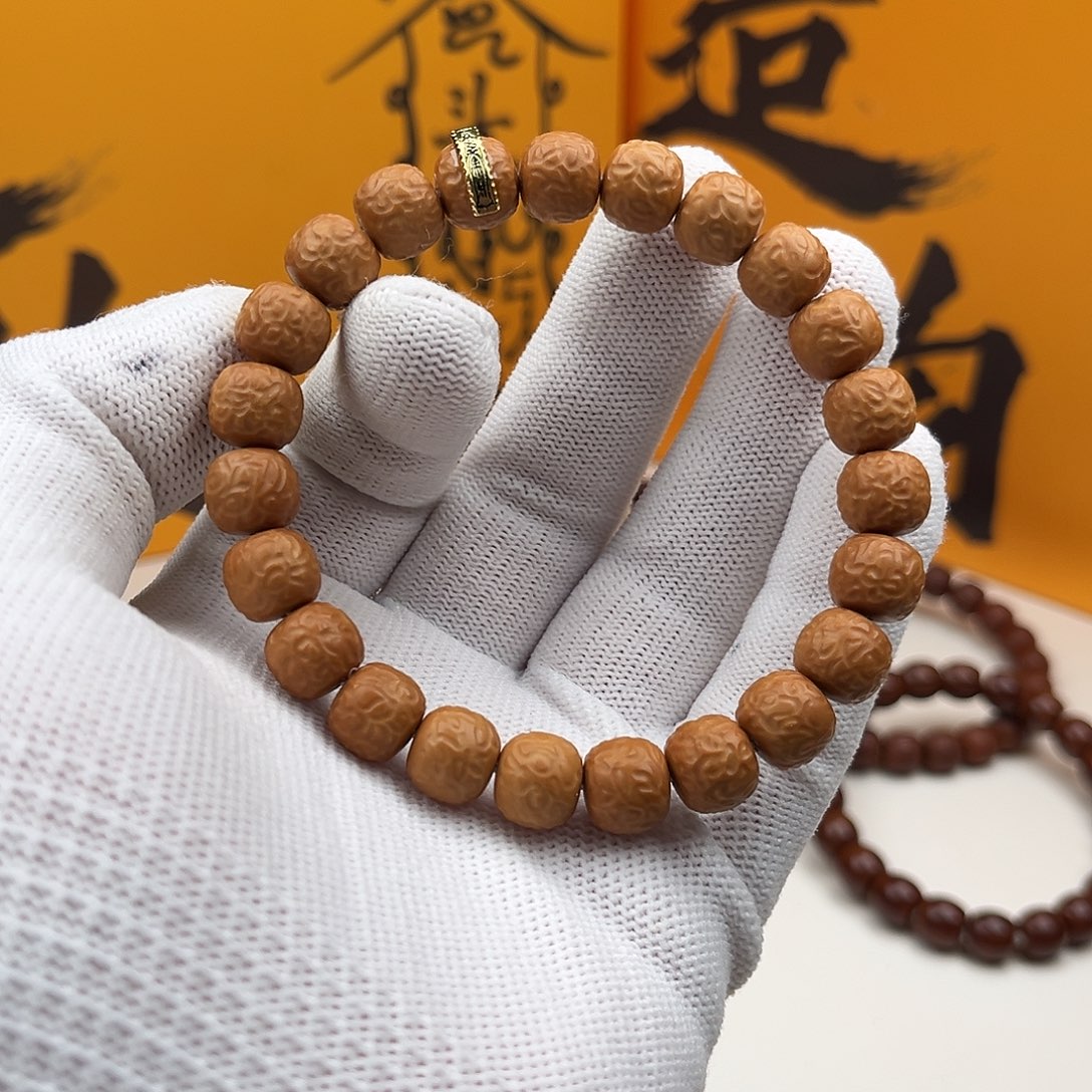 猴头核桃手串战斗波澜不惊