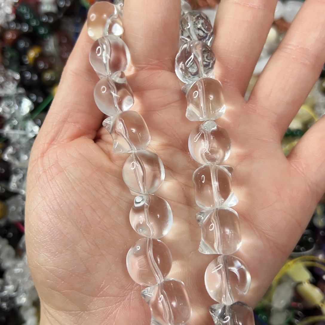 玛瑙/玉髓未镶嵌珠宝半成品，压电白水晶猫头25颗