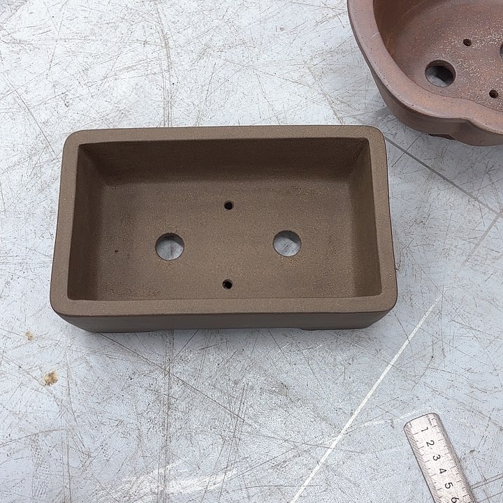 紫砂花盆紫砂的味道很浓