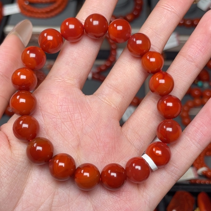 南红玛瑙手链未镶嵌与*乐