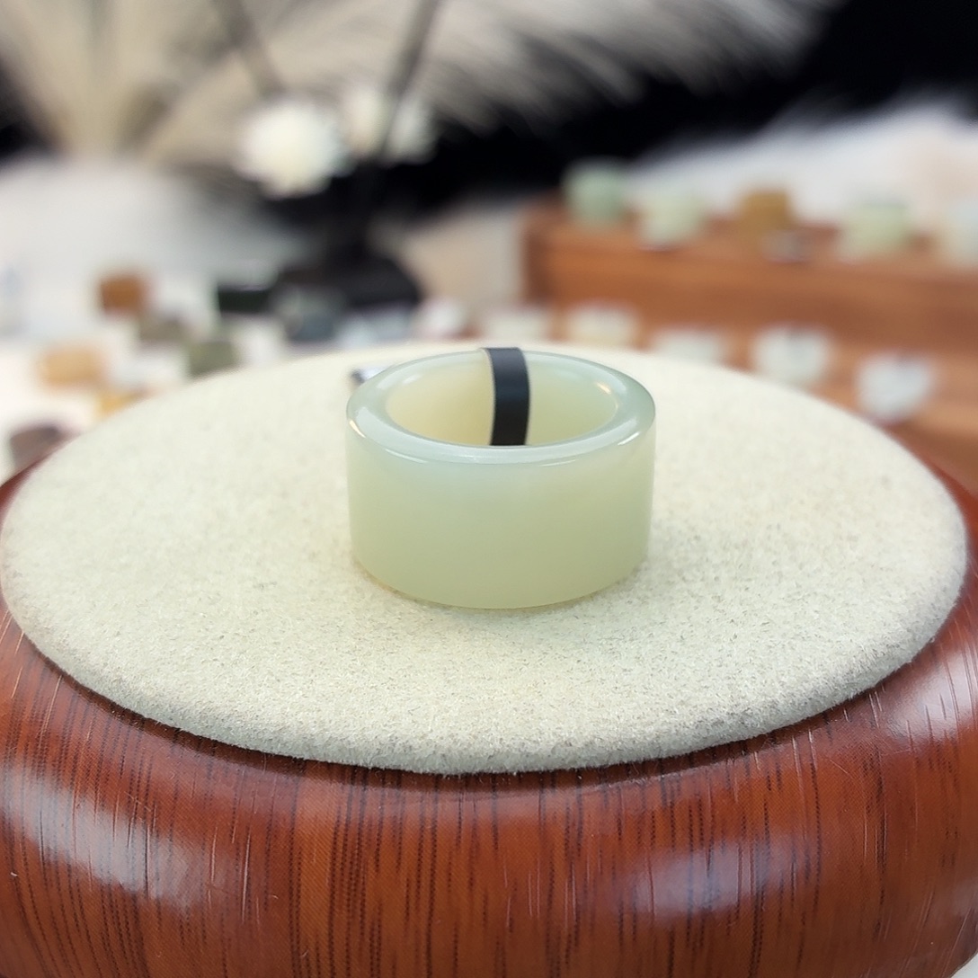 和田玉未镶嵌戒指i24晴水圆切16.3mm