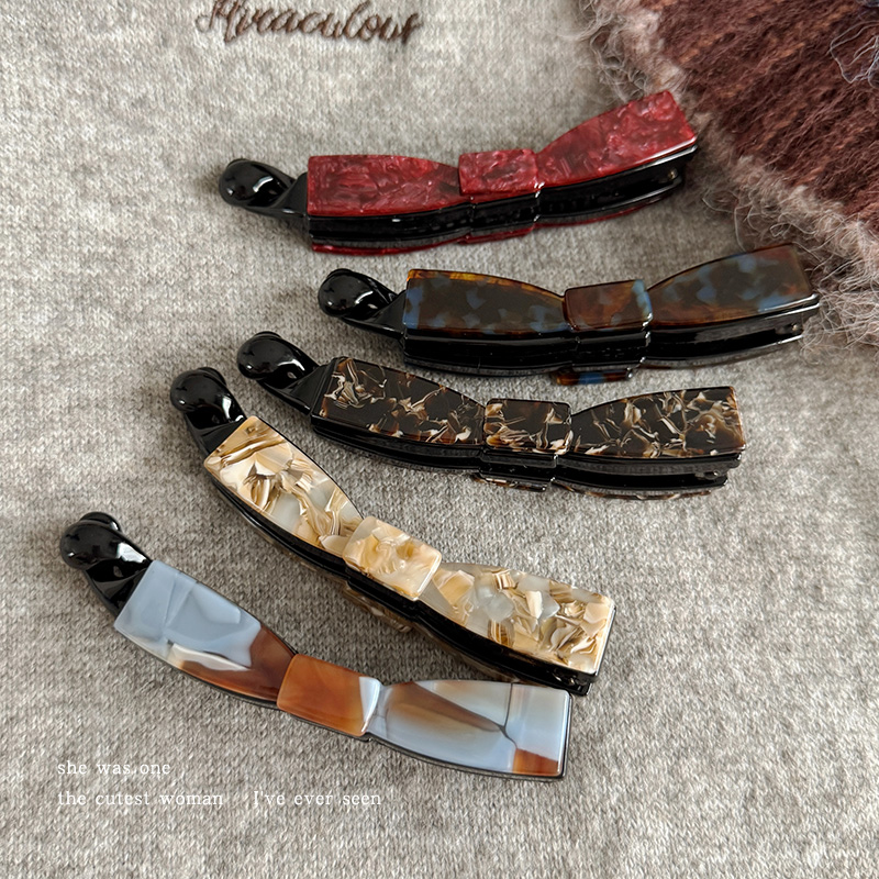 高马尾香蕉夹竖夹抓夹女高级感2025新款发夹后脑勺鲨鱼夹扭扭夹子