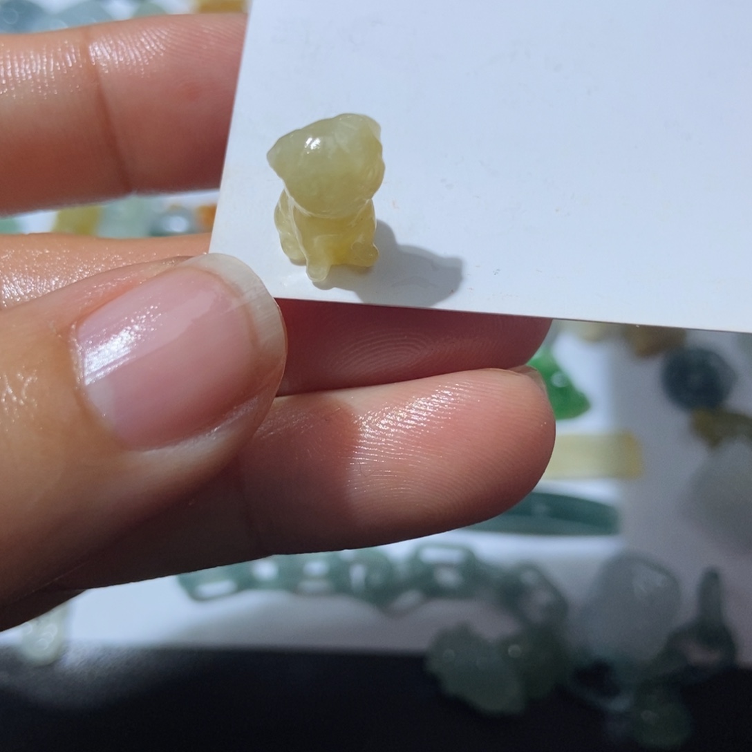 定制翡翠未镶嵌翡翠