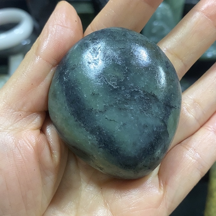 未镶嵌和田玉（糖玉）挂件