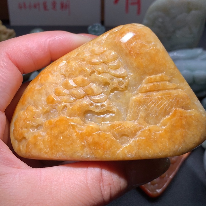 翡翠未镶嵌颈饰保真天然A货翡翠