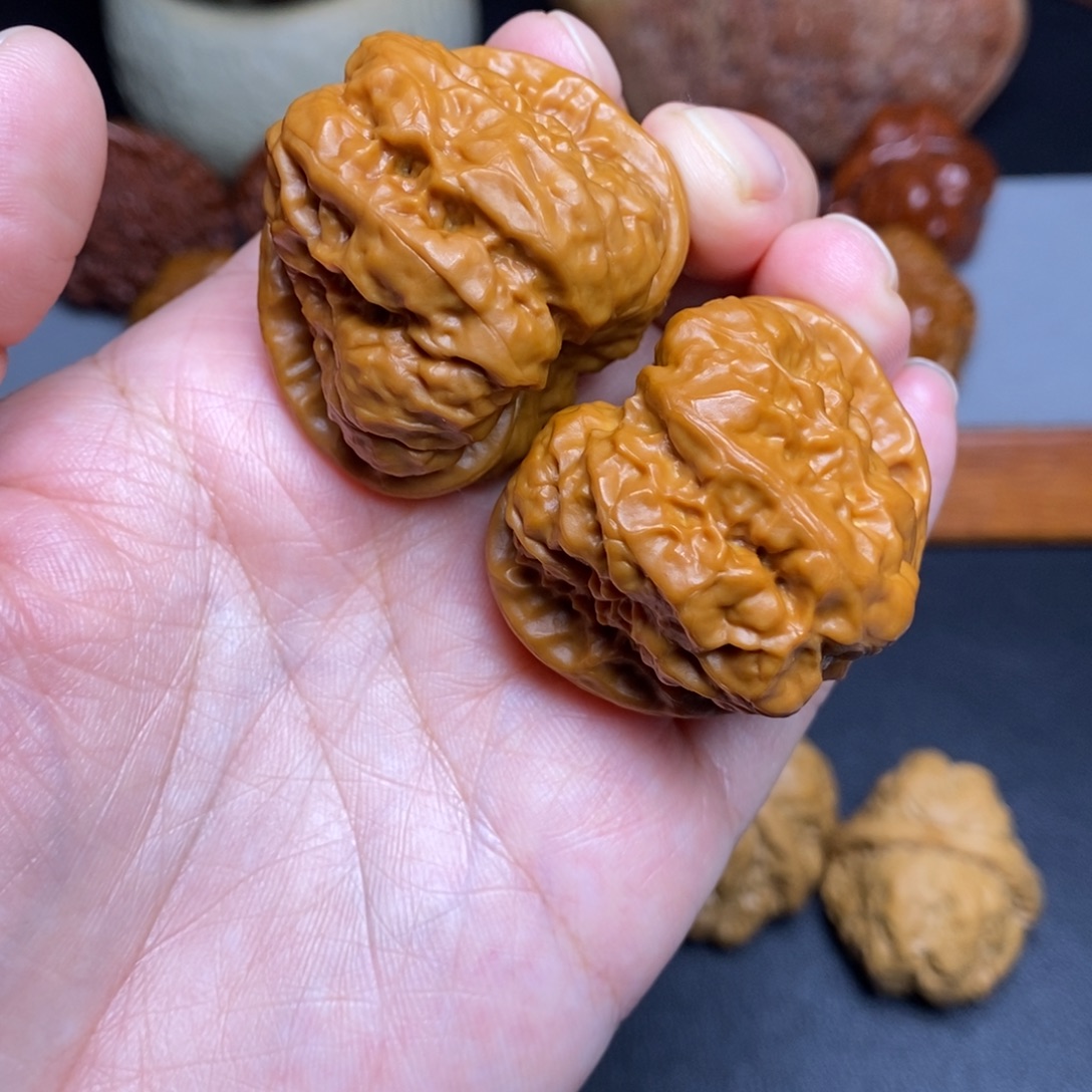 乞***下文玩核桃把件40蛙