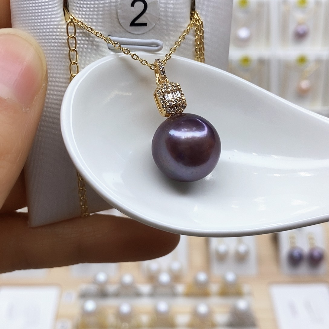 淡水珍珠颈饰合金