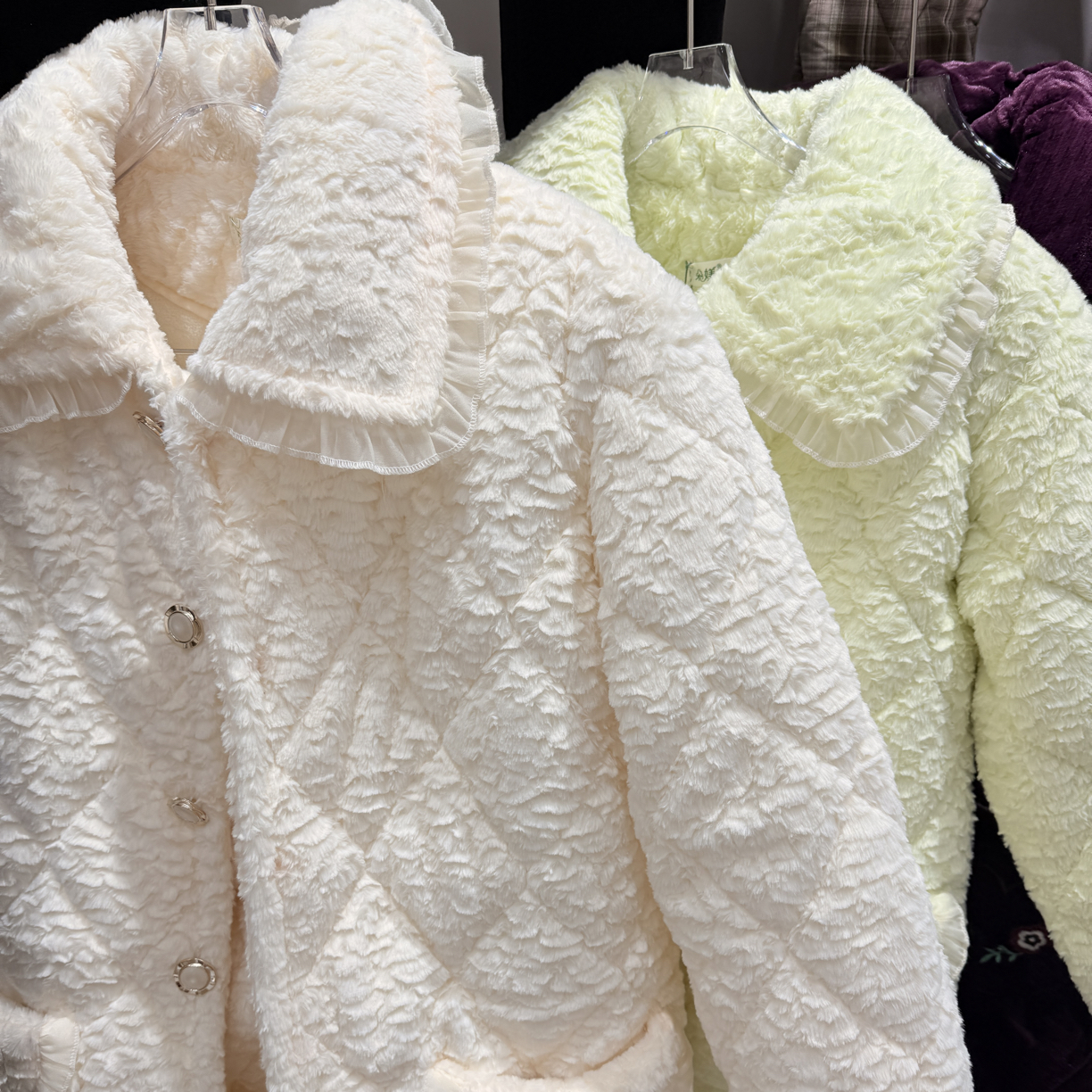 冬季女士三层夹棉加厚法兰绒保暖可外穿甜美家居服套装秋冬