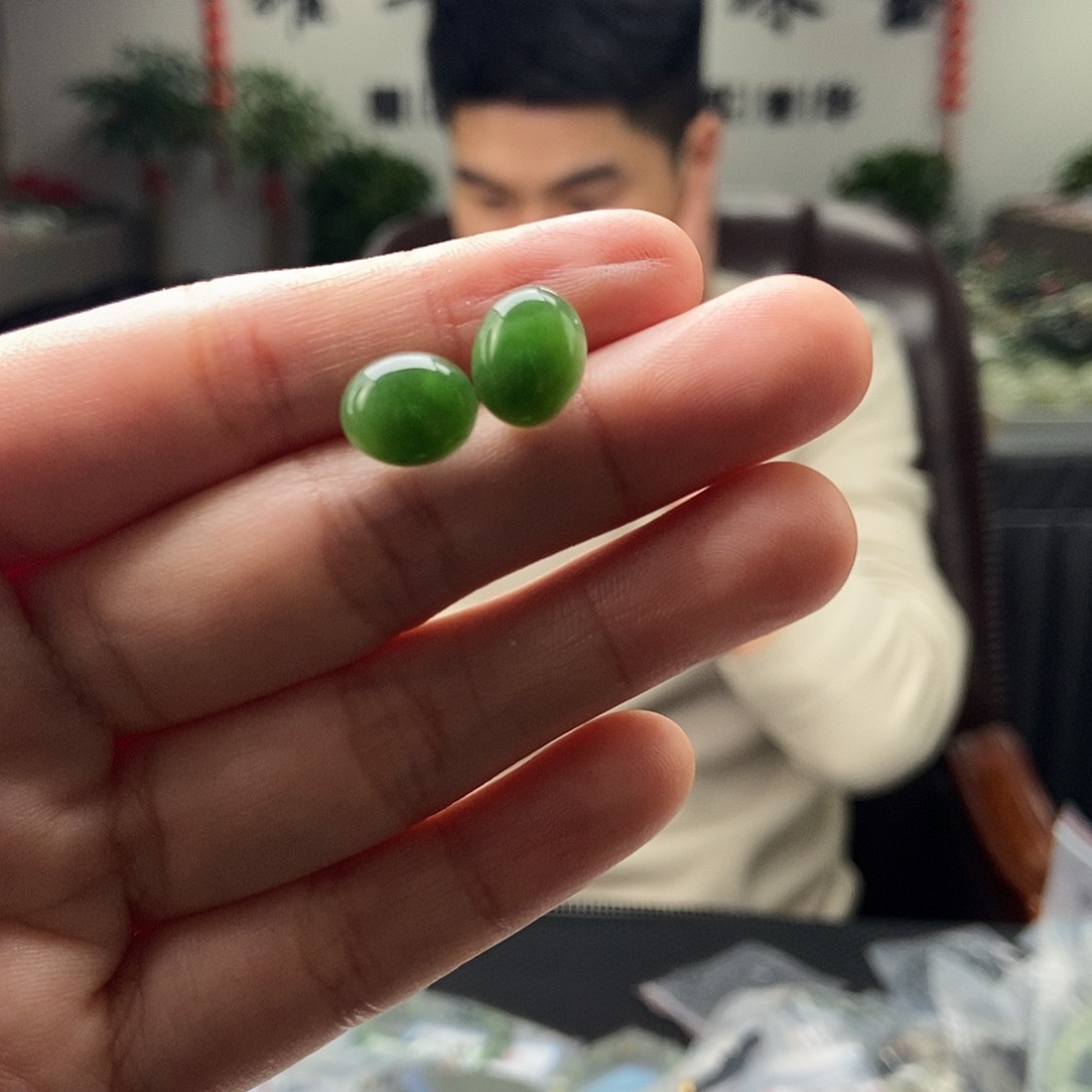 和田玉颜色多样性发拍一发一18K金镶嵌