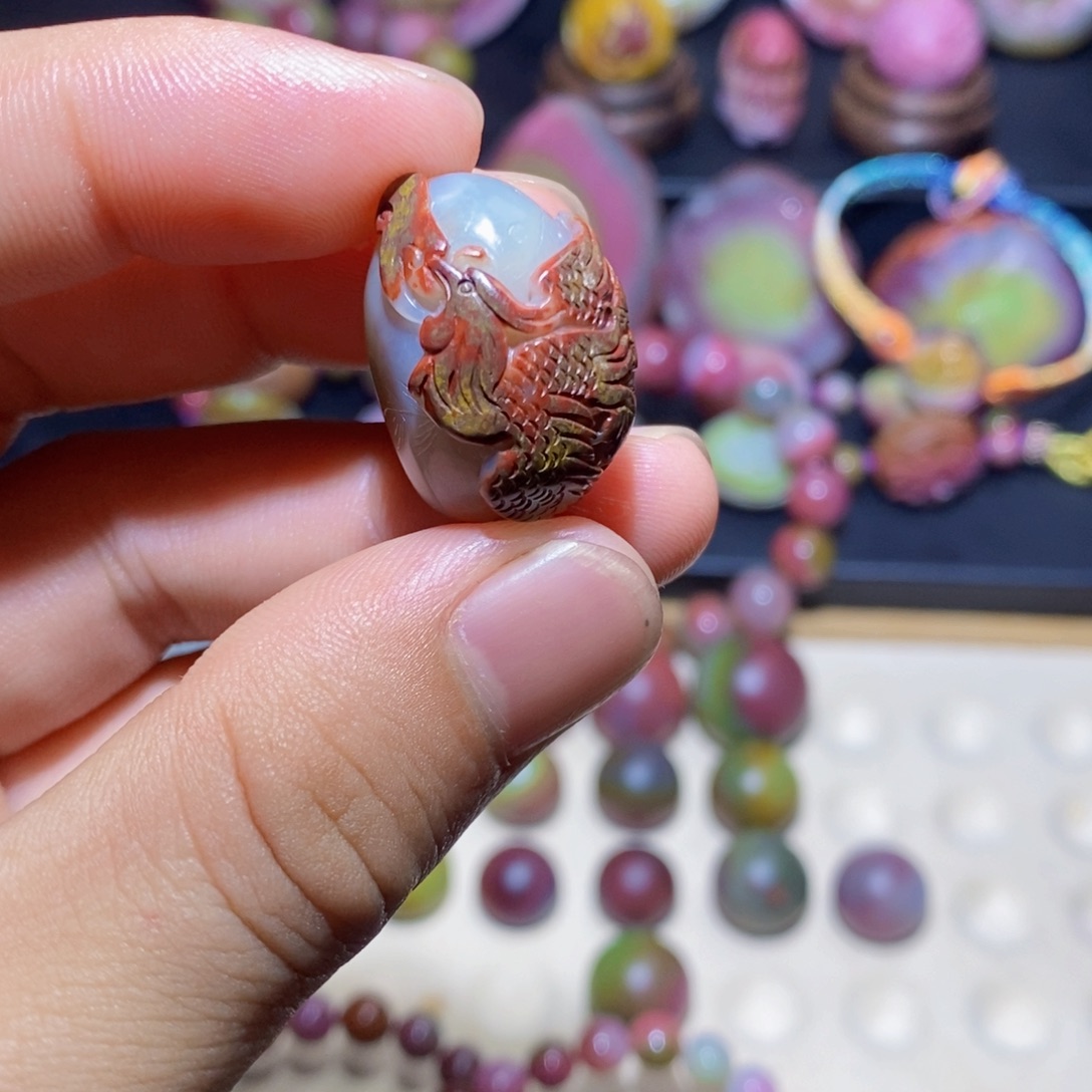 玛瑙/玉髓未镶嵌吊坠