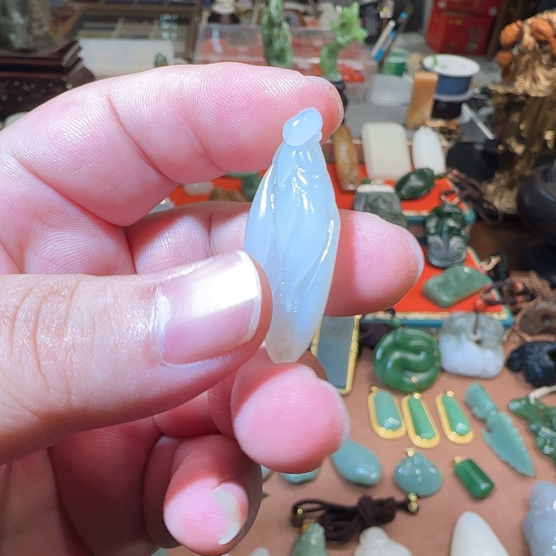 和田玉颈饰未镶嵌