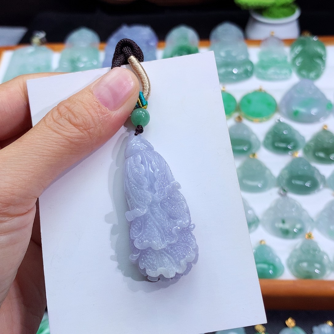 翡翠未镶嵌颈饰翡翠吊坠