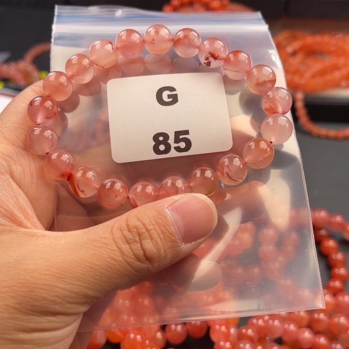 南红玛瑙未镶嵌多样性发货默认微瑕称重9mm