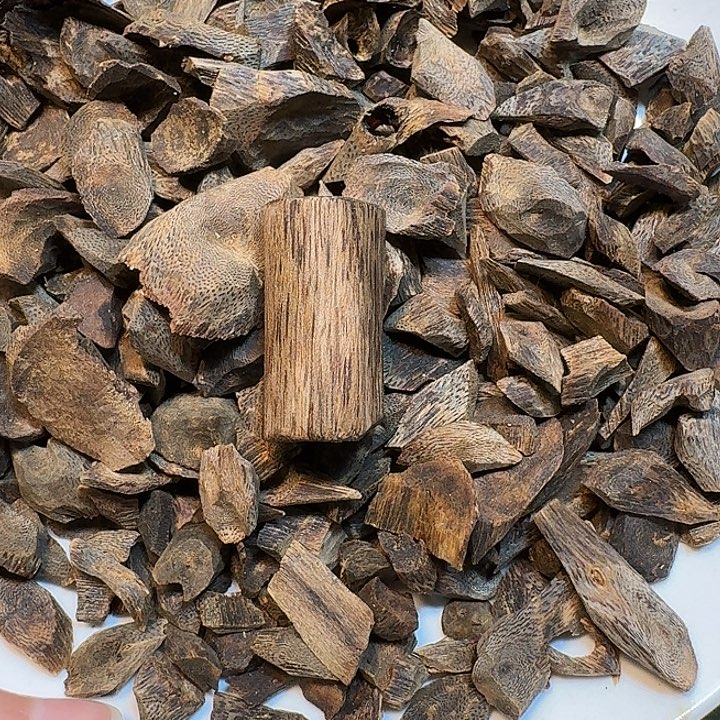 我***阳沉香碎屑沉香海南红油白棋树头油老料6.6克