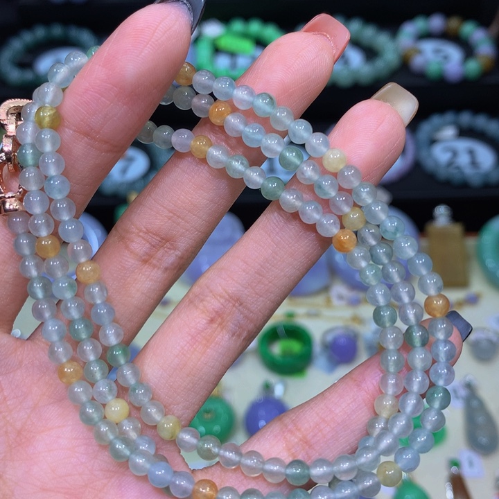 翡翠未镶嵌颈饰翡翠4