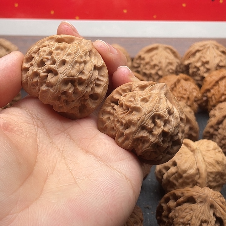 ****安宫灯文玩核桃涞水一手货源