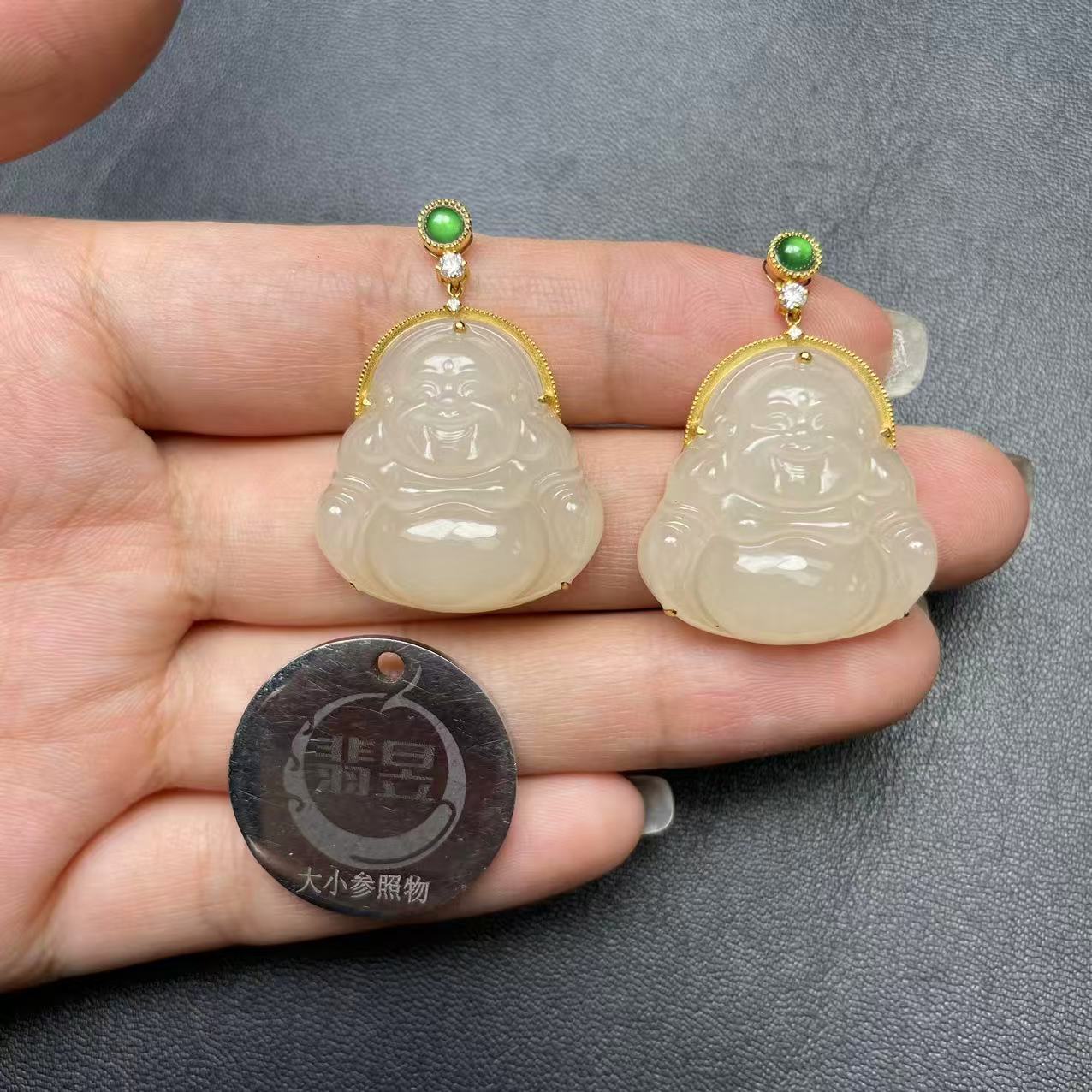 翡昱-N3-65882-和田玉吊坠18K金镶-多样性发其一