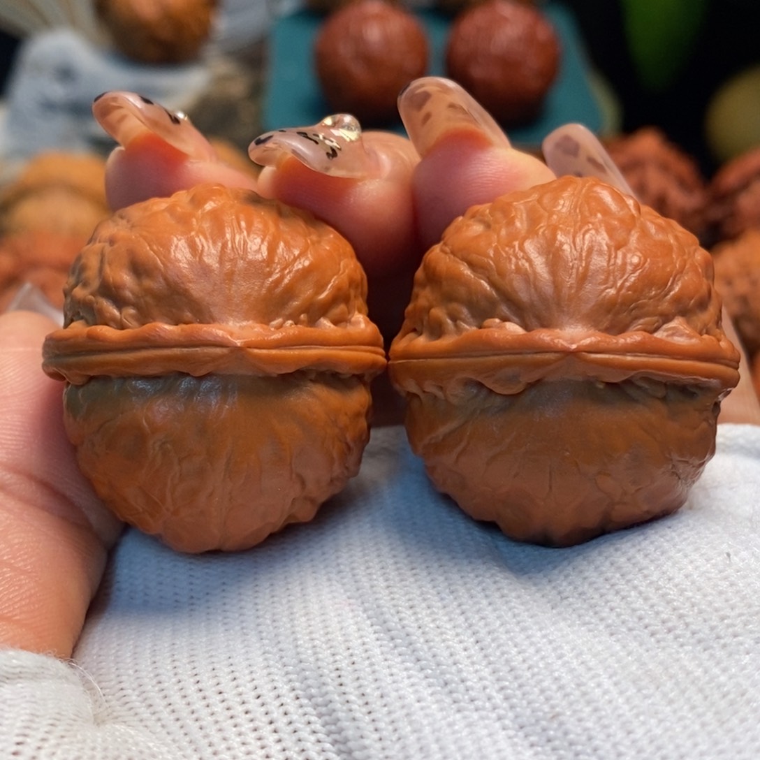 M***翟文玩核桃把件手捻