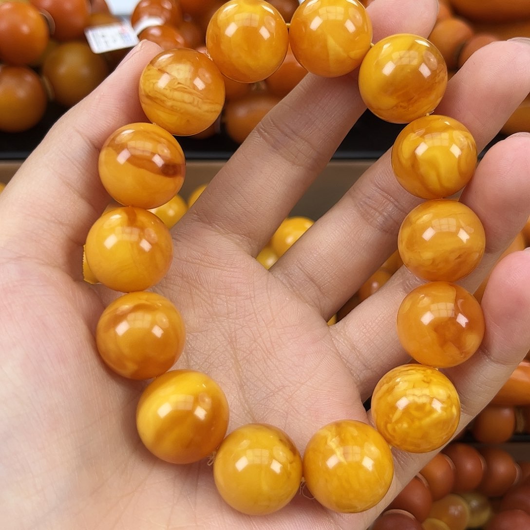 琥珀颈饰未镶嵌蜜蜡