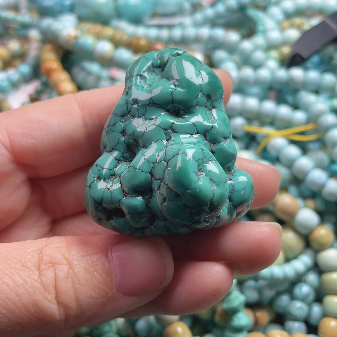 绿松石未镶嵌珠宝奇石