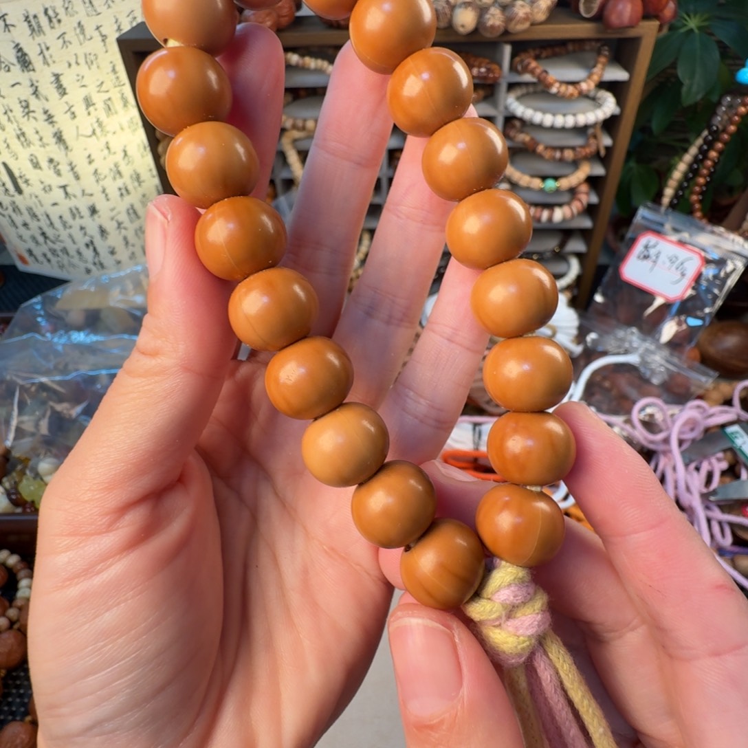 朵***咪柏香籽/百香籽吊坠菩提