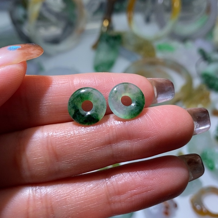 定制翡翠未镶嵌毛货