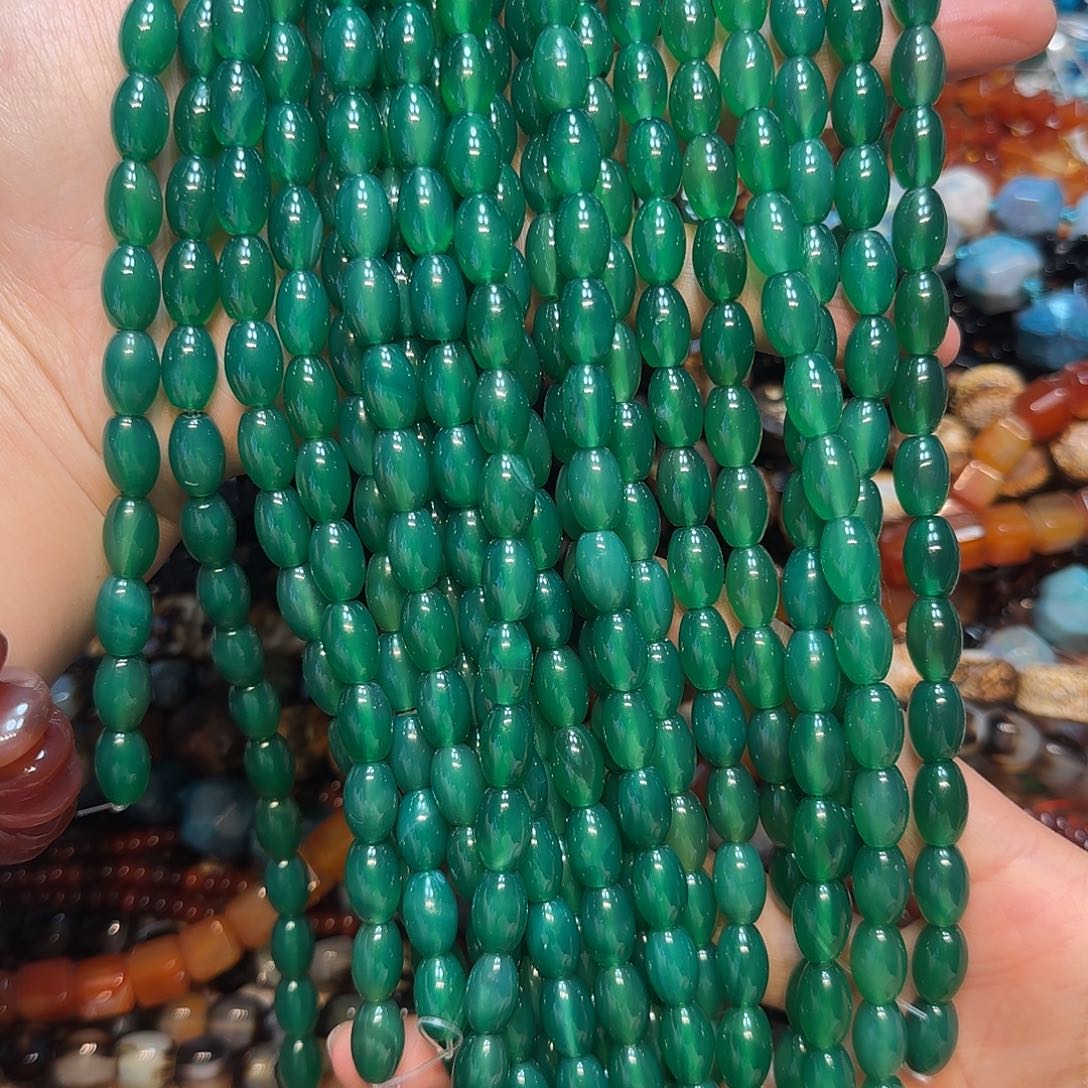 玛瑙/玉髓合金珠宝半成品7✖️11mm绿玛瑙米珠一条