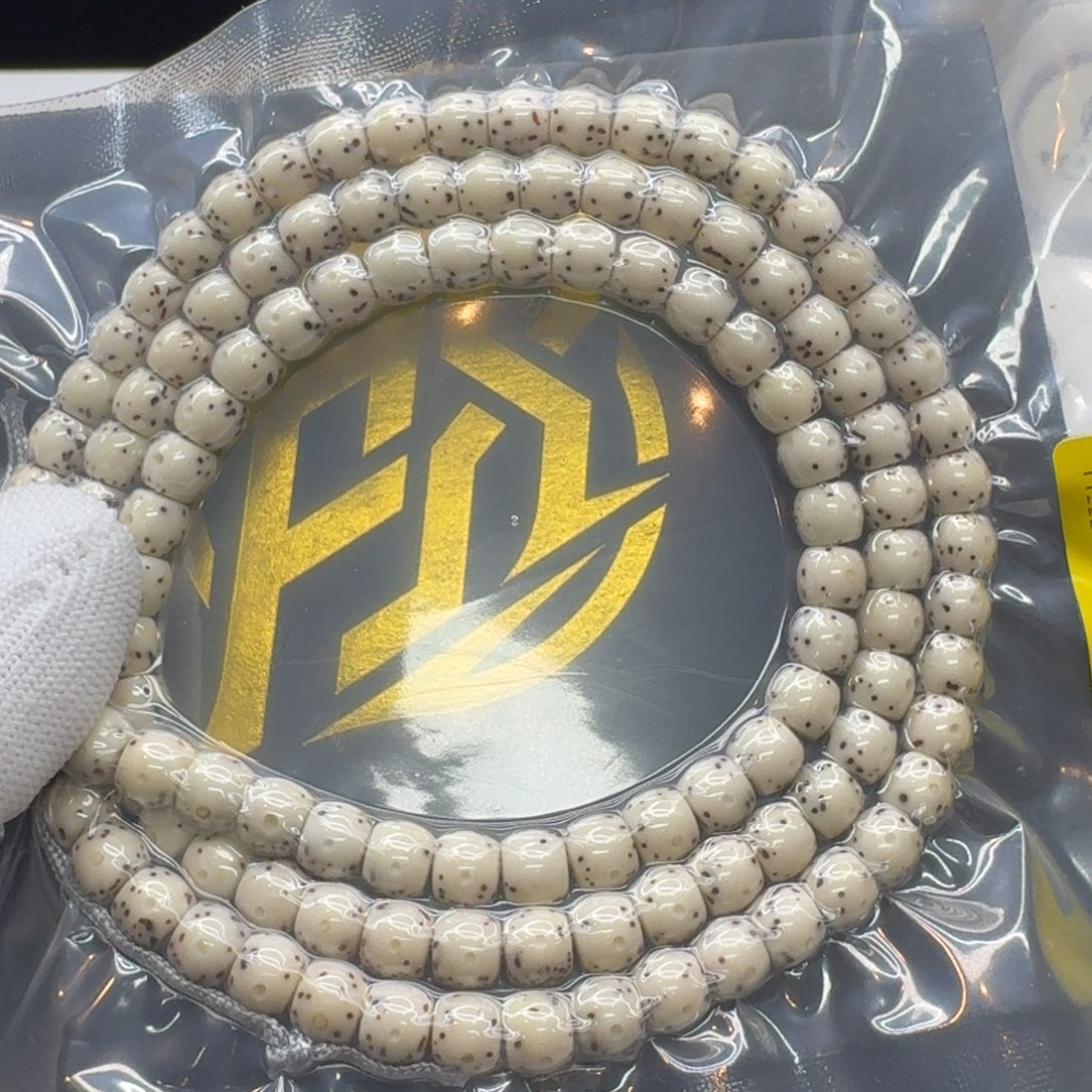 枫***月吊坠星月菩提207梵天糯冰大眼睛通体7鼓珠108一物一图