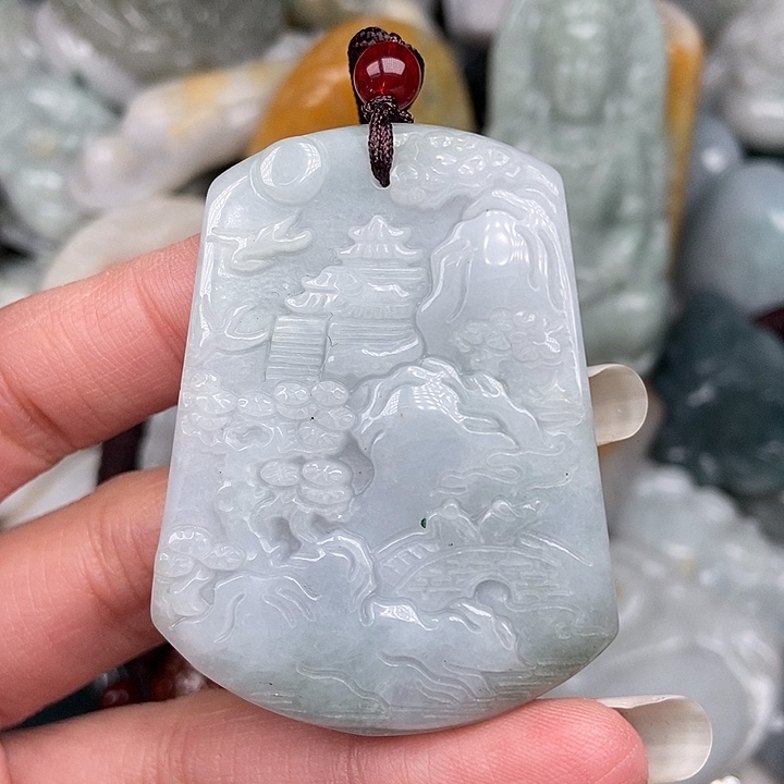 颈饰未镶嵌翡翠翡翠