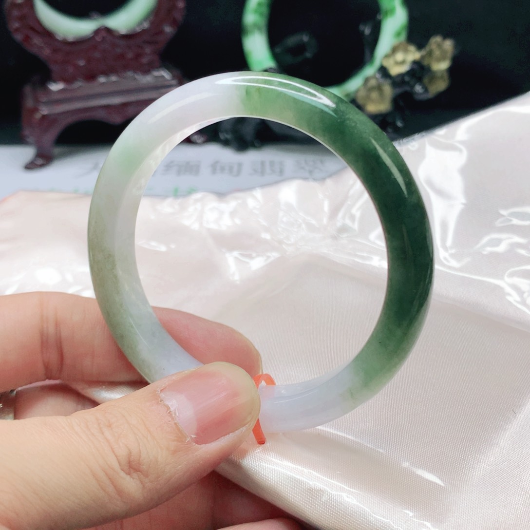 翡翠手镯未镶嵌54 圈天然缅甸翡翠A货时尚女款手镯