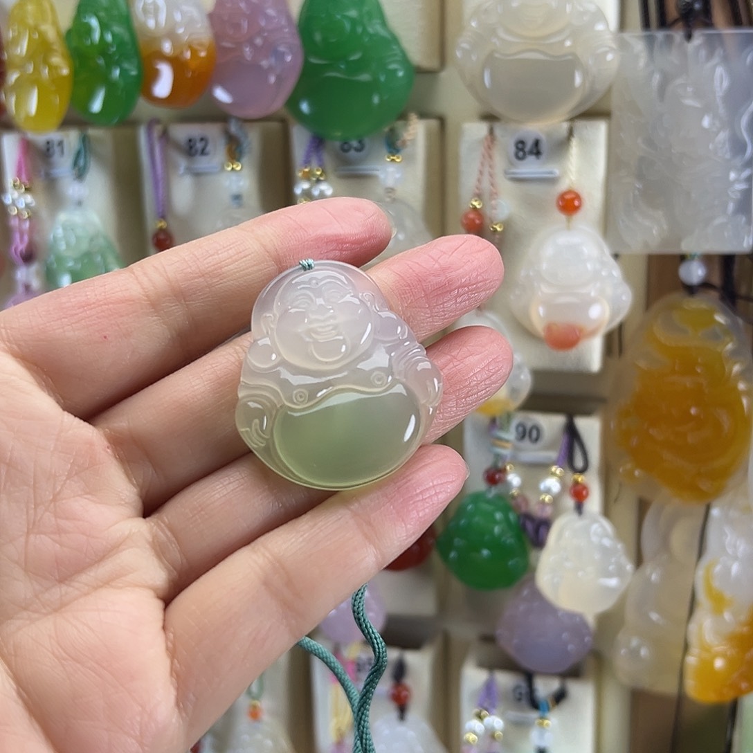 纯***洁玛瑙/玉髓未镶嵌颈饰