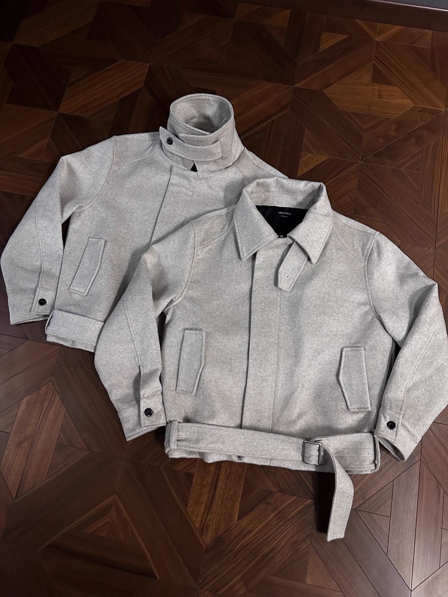 RTIM50羊毛绑带燕麦色夹克斑点彩纱可切换领型正肩利落版拉链外套