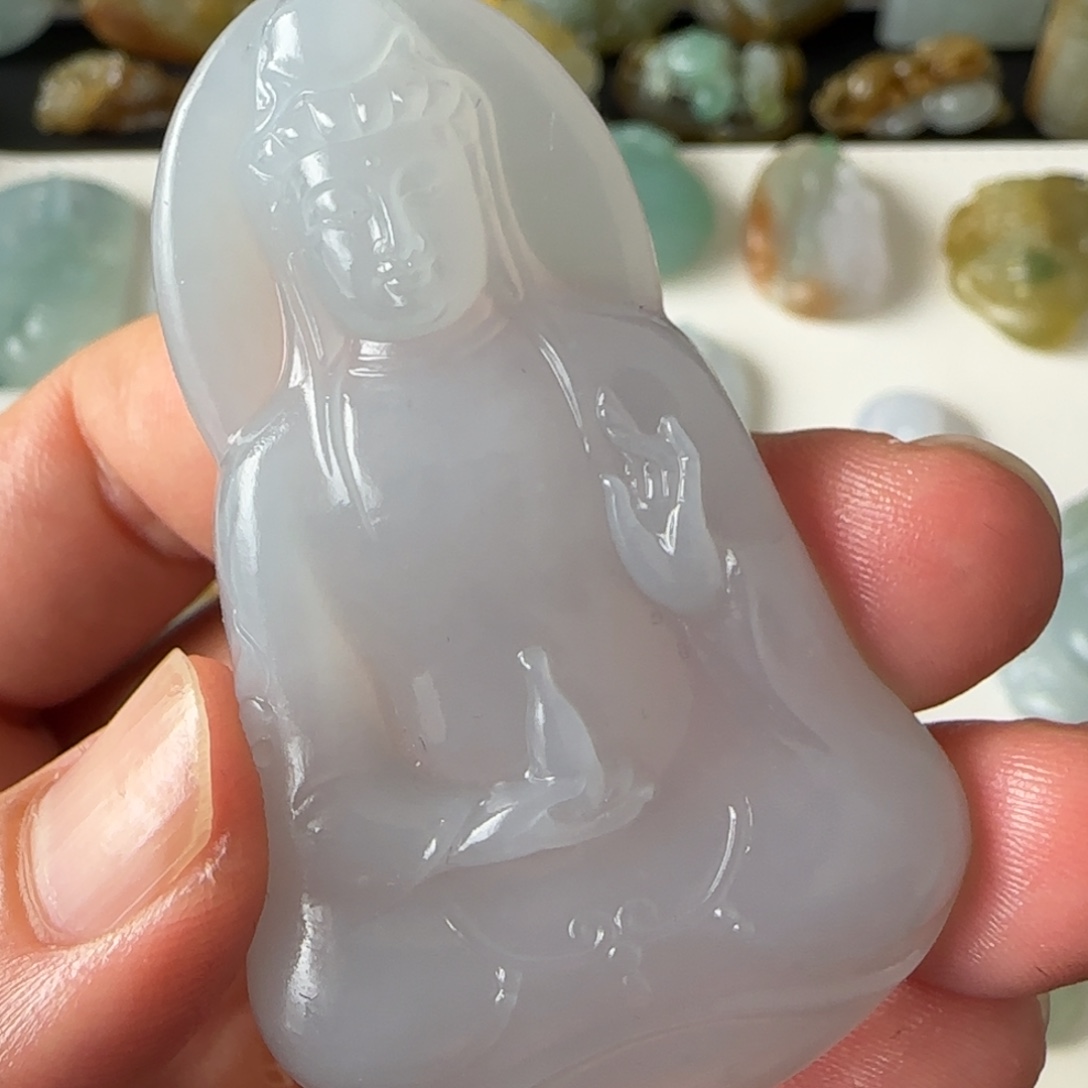 做***己定制翡翠未镶嵌观音