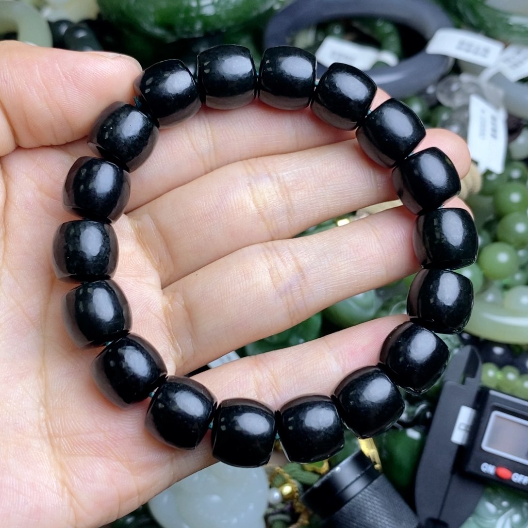 手串未镶嵌和田玉