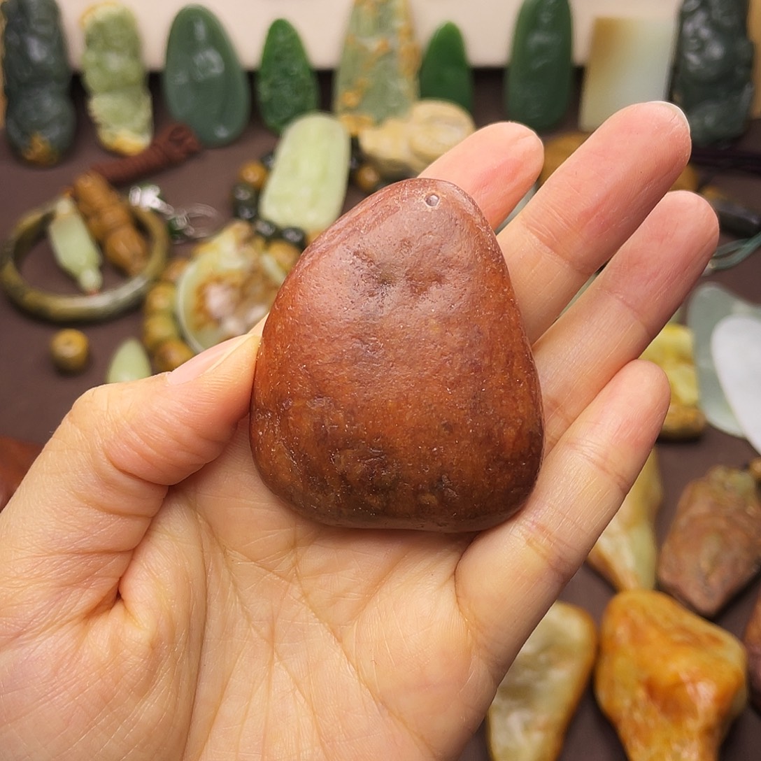 岫岩河磨玉（透闪石质玉）未镶嵌颈饰