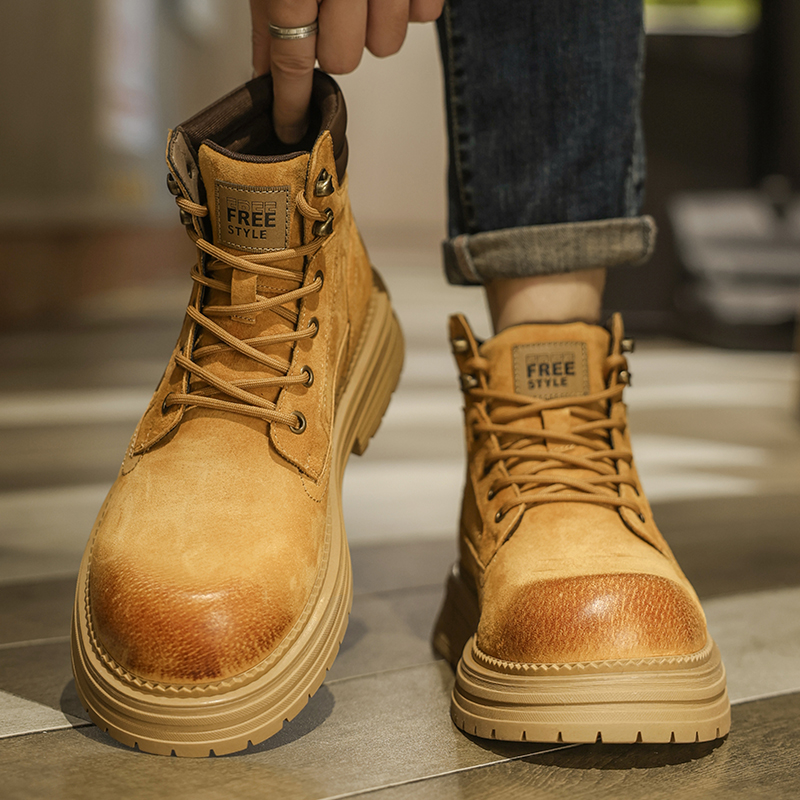 2025年秋冬新款厚底重工马丁靴户外登山靴 8077