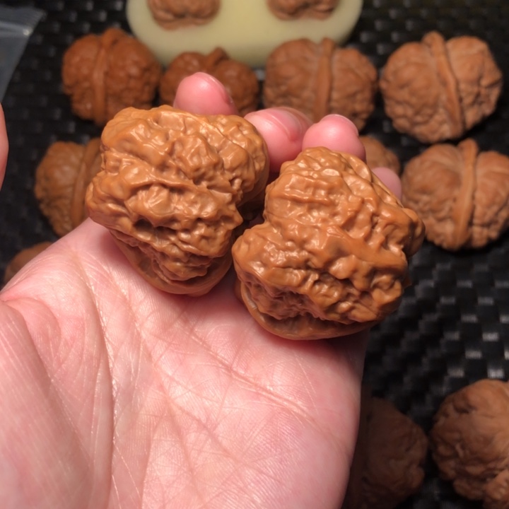 文玩核桃把件四*夕暴力肌肉