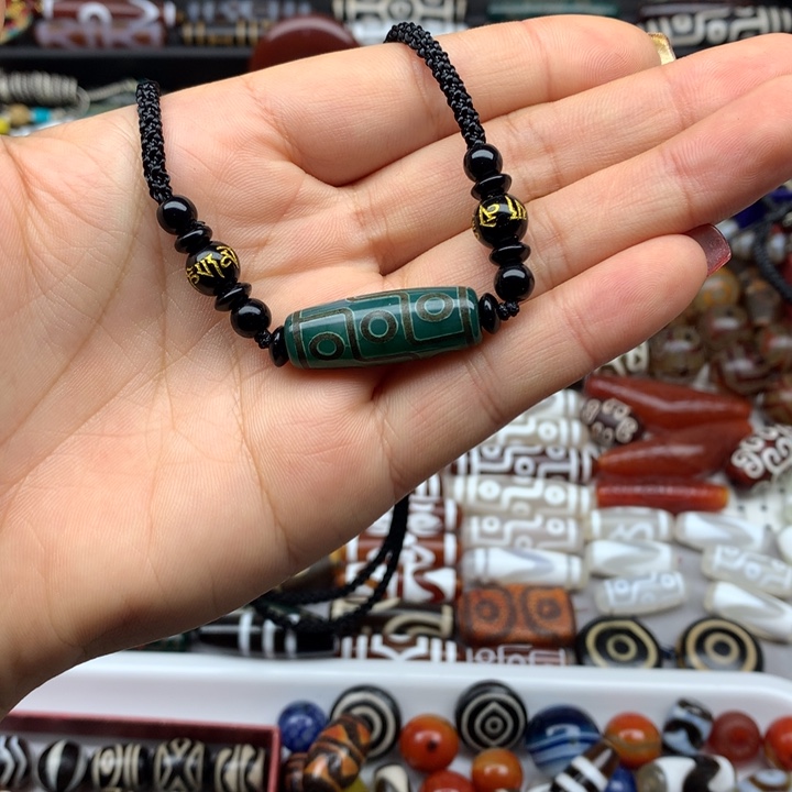 玛瑙/玉髓未镶嵌吊坠(赠链)