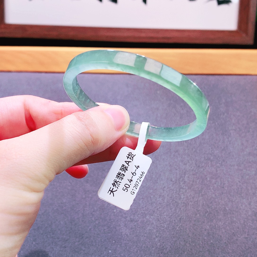 未镶嵌手镯翡翠天然翡翠