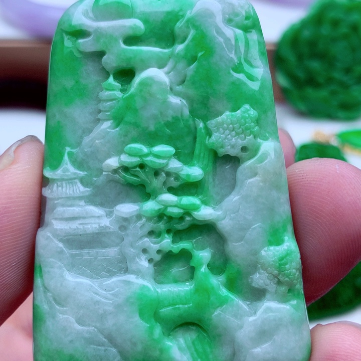 翡翠未镶嵌吊坠(不含链)
