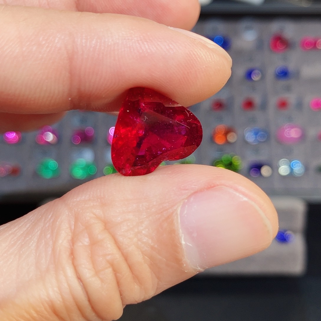 碧玺裸石未镶嵌8.51克拉